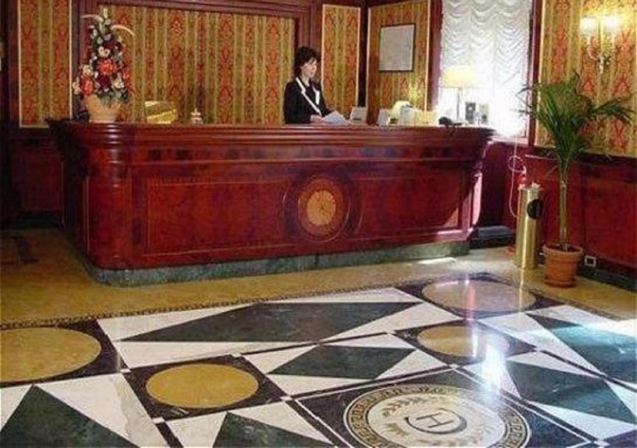 רומא Hotel Cilicia מראה חיצוני תמונה