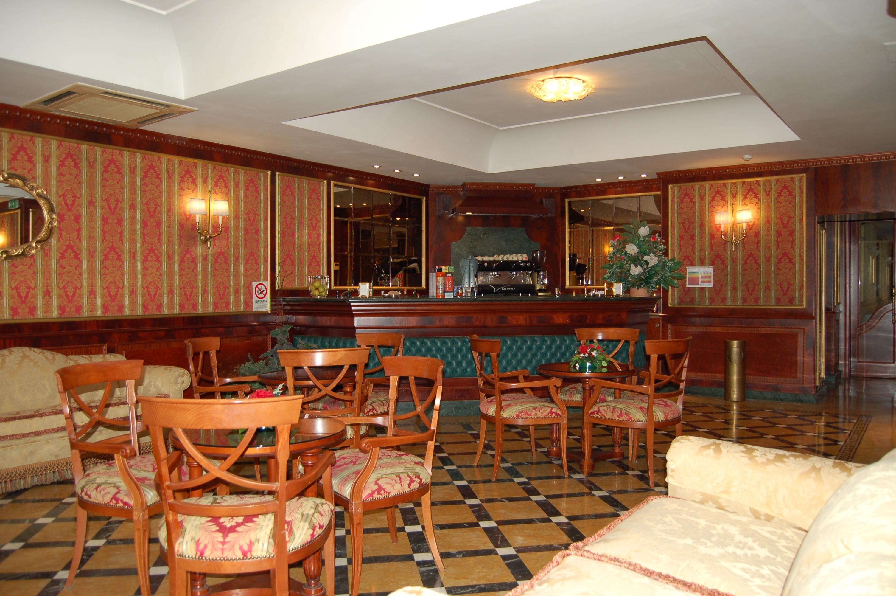 רומא Hotel Cilicia מראה חיצוני תמונה