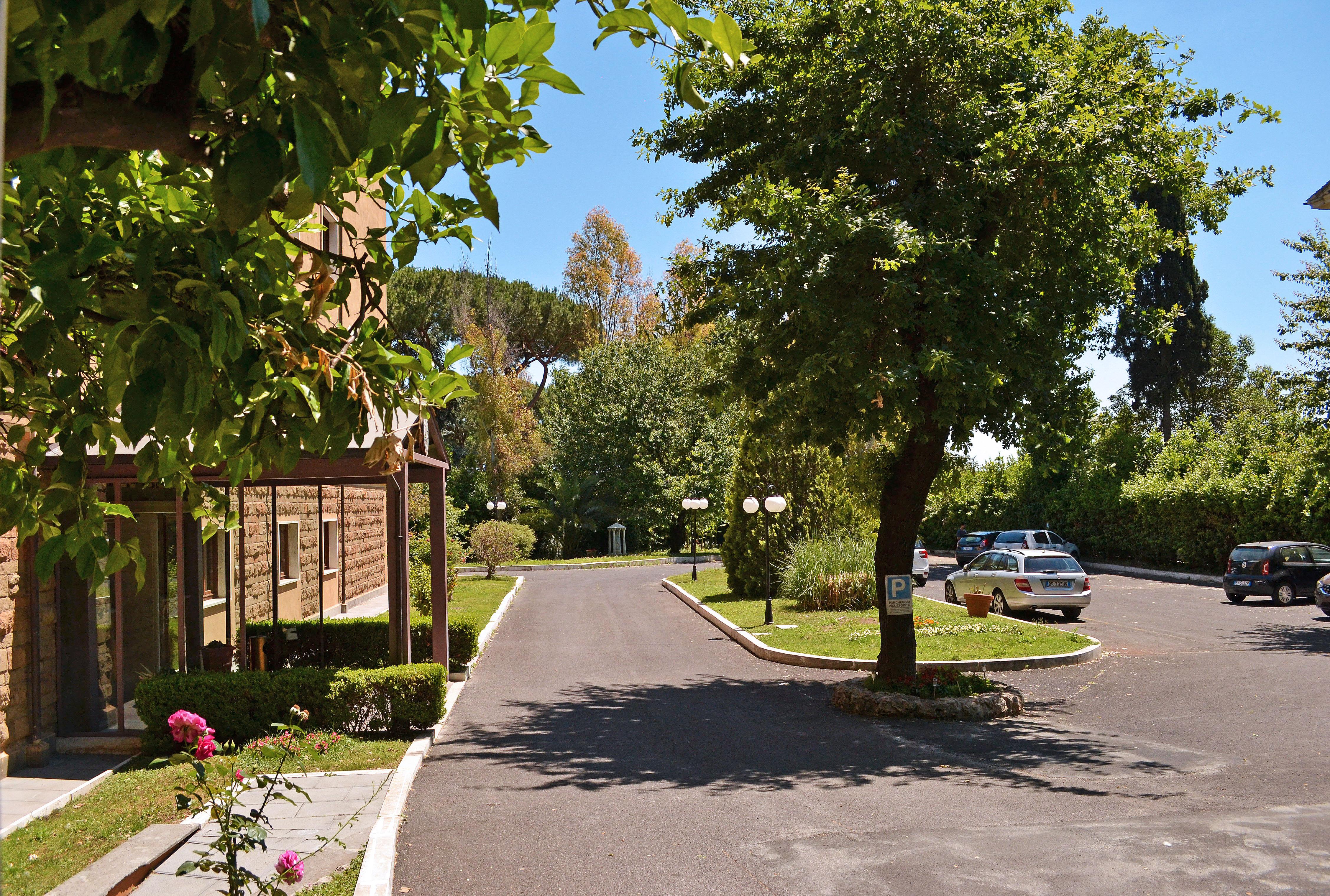 רומא Hotel Cilicia מראה חיצוני תמונה
