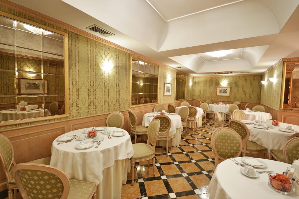 רומא Hotel Cilicia מראה חיצוני תמונה