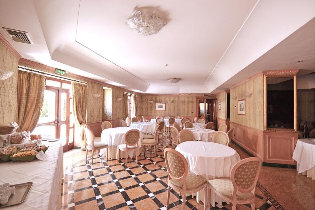 רומא Hotel Cilicia מראה חיצוני תמונה